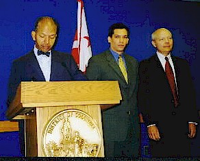 Mayor Williams, Norman Dong, John Koskinen, August 31, 2000